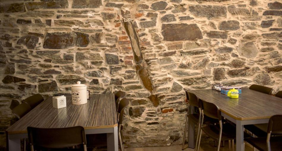 Albergue De La Piedra Villafranca Del Bierzo Dış mekan fotoğraf